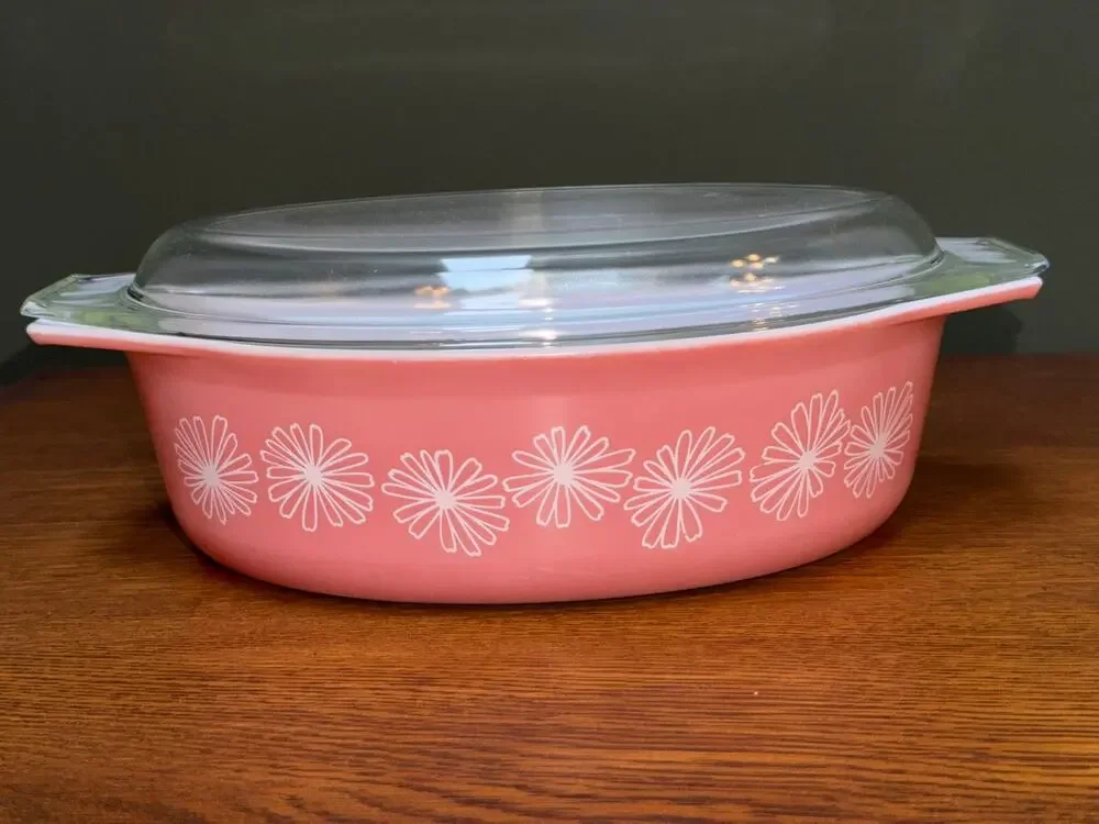 Vintage Pyrex 2.5QT Pink Daisy 045 Casserole Dish W/Lid